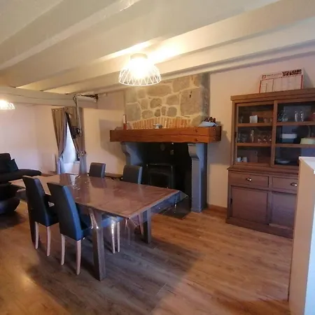 L'auvergnate Holiday home Chambon-sur-Lac